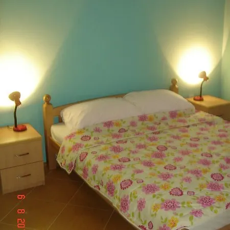 شقة Adria Ivanica