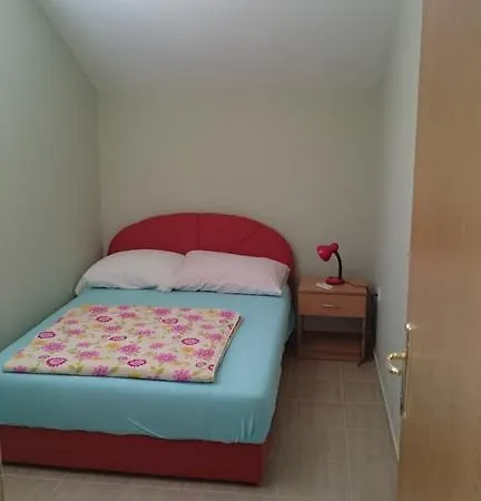 شقة Adria Ivanica