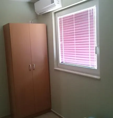 شقة Adria Ivanica